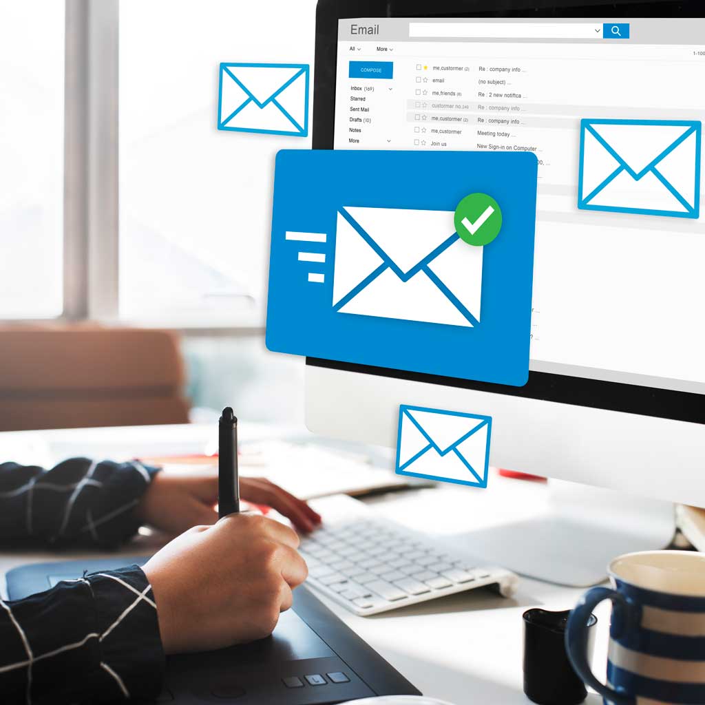 message-online-chat-social-text-concept